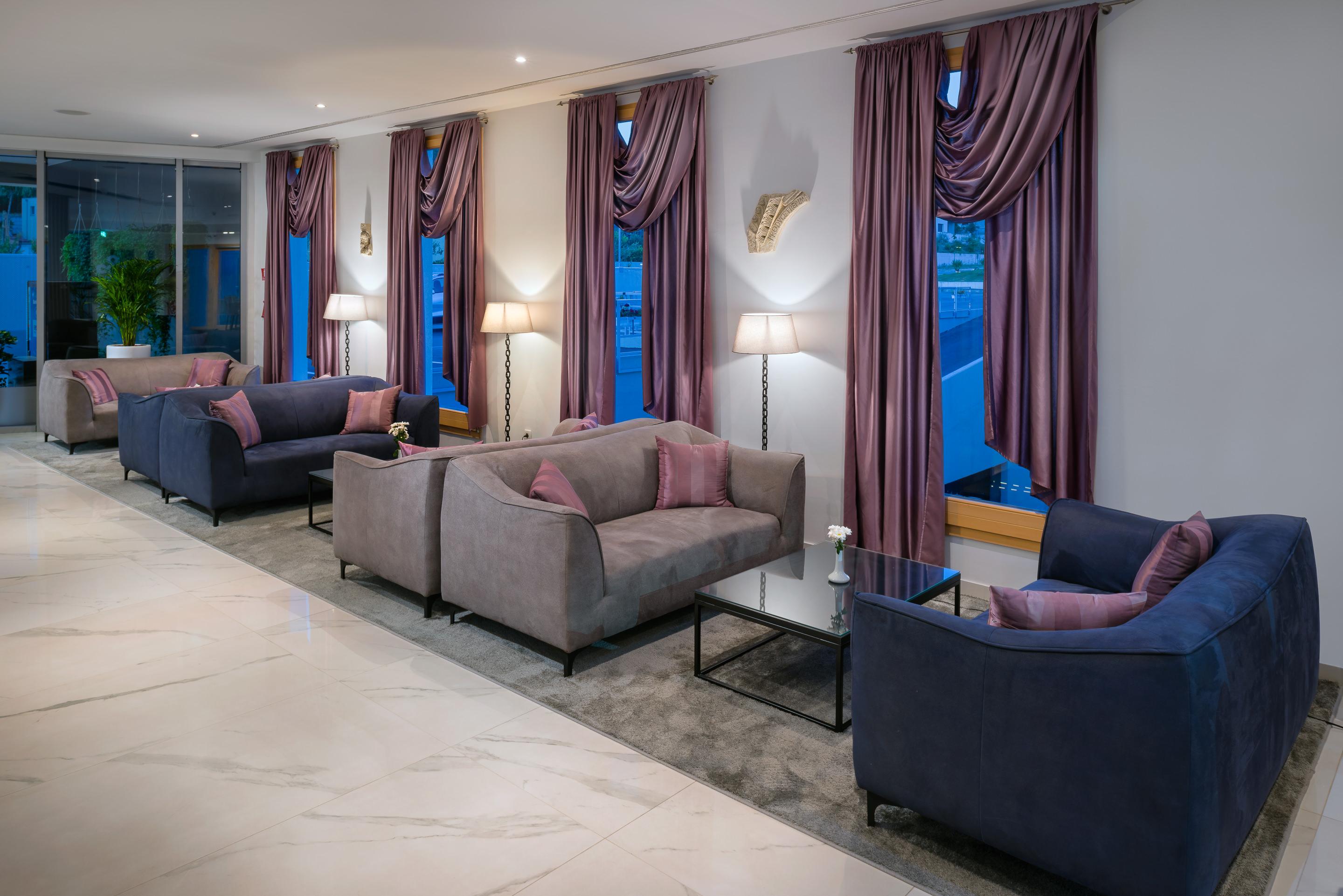 Hotel Salona Palace المظهر الخارجي الصورة