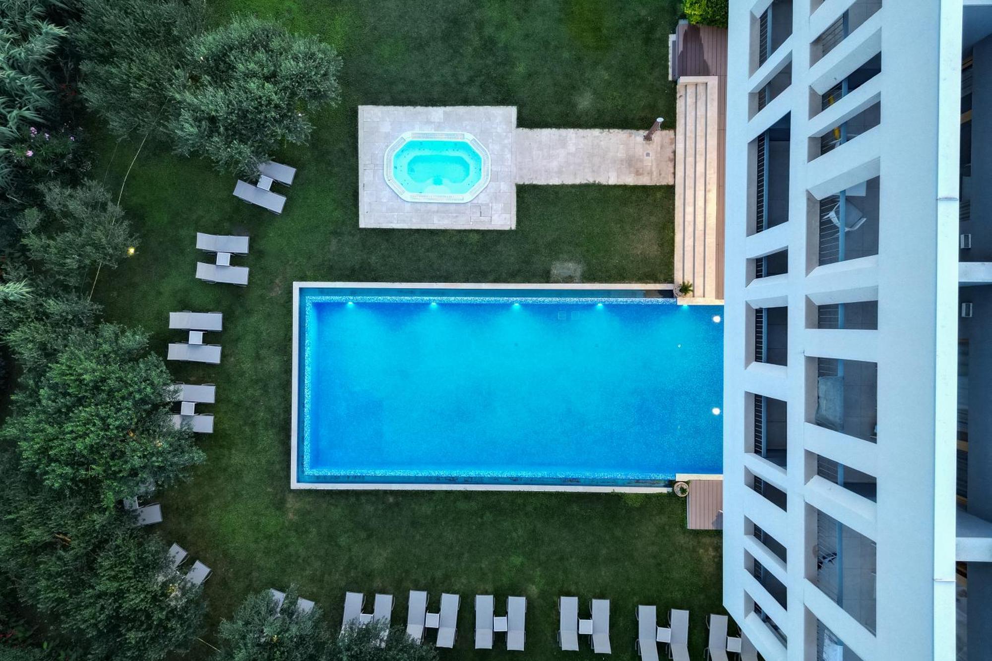 Hotel Salona Palace المظهر الخارجي الصورة