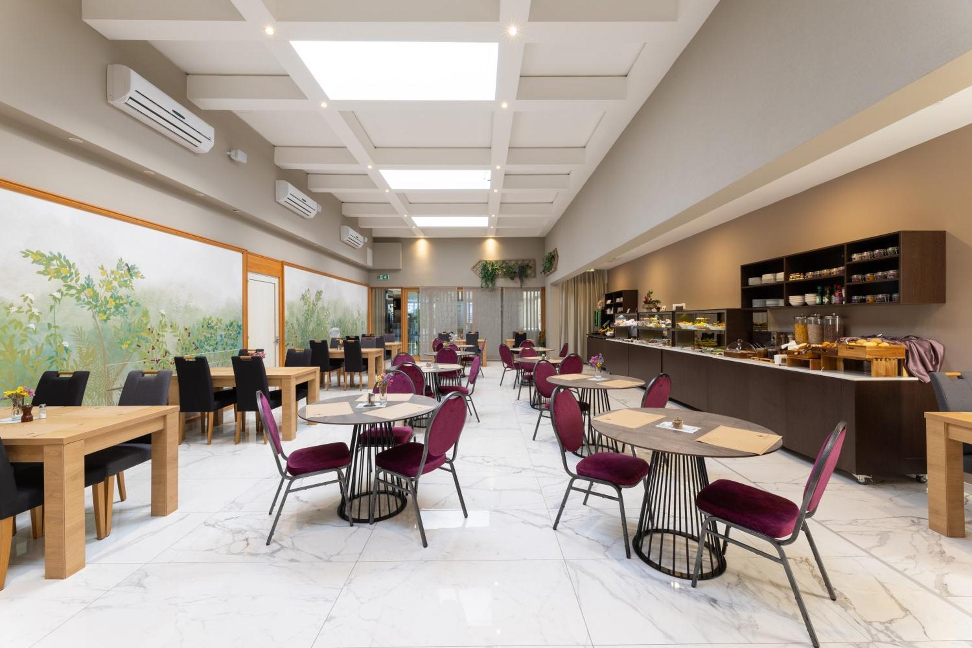 Hotel Salona Palace المظهر الخارجي الصورة